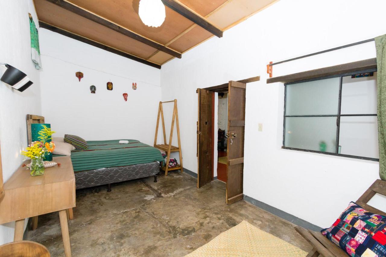 Casa Tamarindo Bed & Breakfast Antigua Екстериор снимка