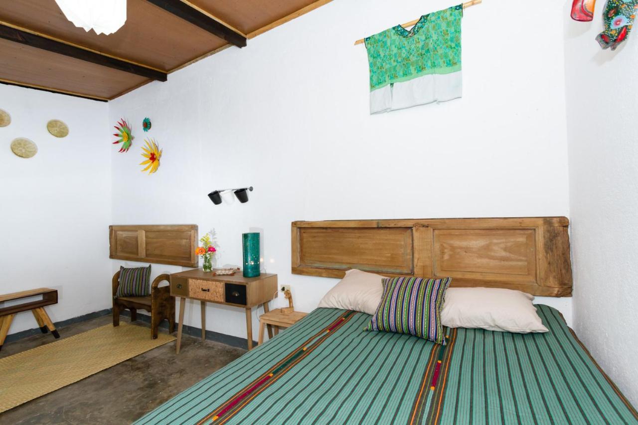 Casa Tamarindo Bed & Breakfast Antigua Екстериор снимка