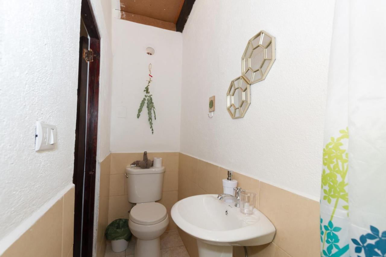 Casa Tamarindo Bed & Breakfast Antigua Екстериор снимка
