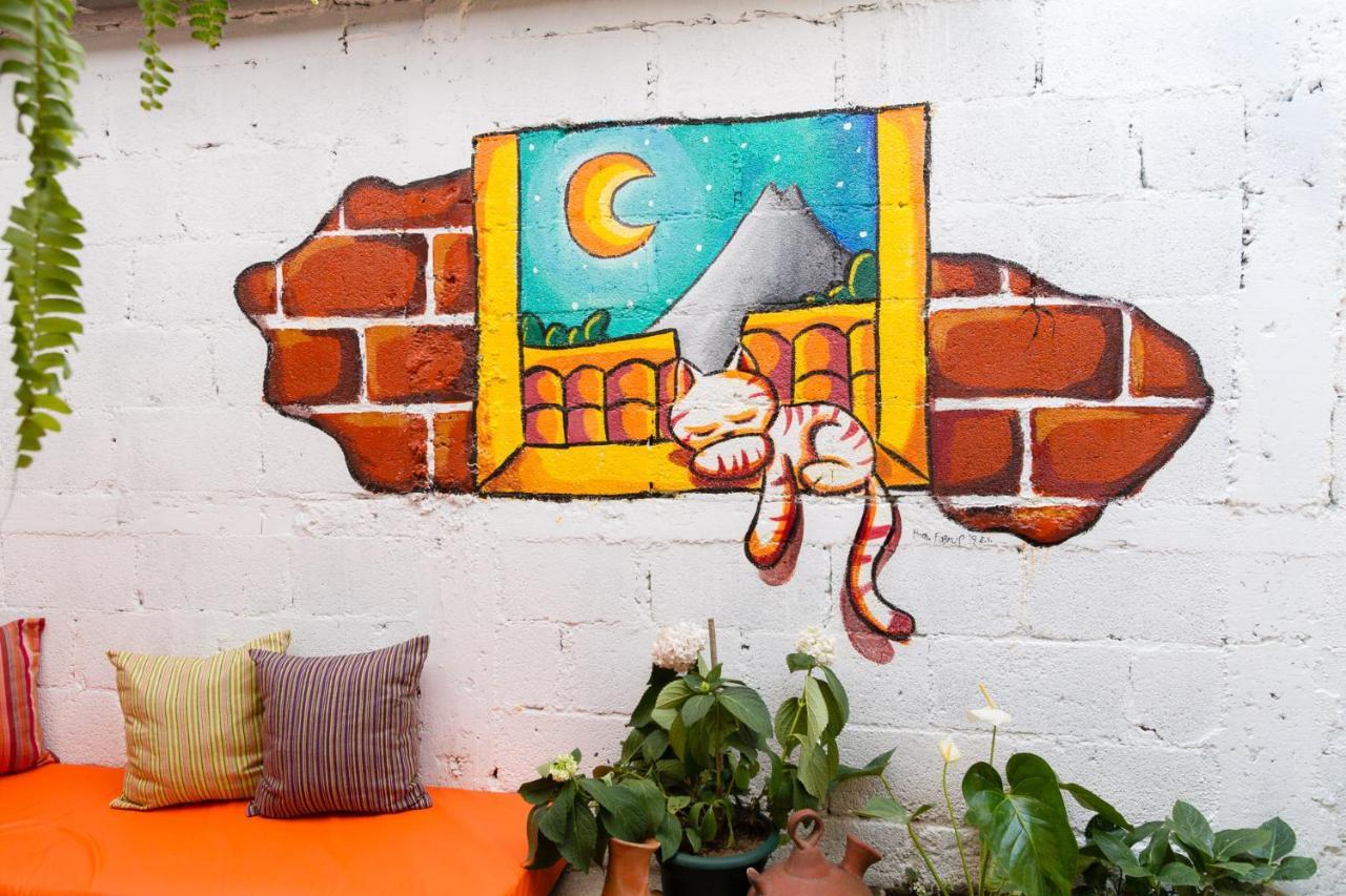 Casa Tamarindo Bed & Breakfast Antigua Екстериор снимка