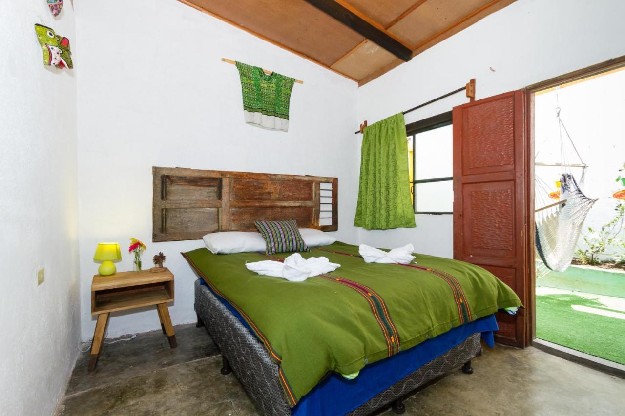 Casa Tamarindo Bed & Breakfast Antigua Екстериор снимка